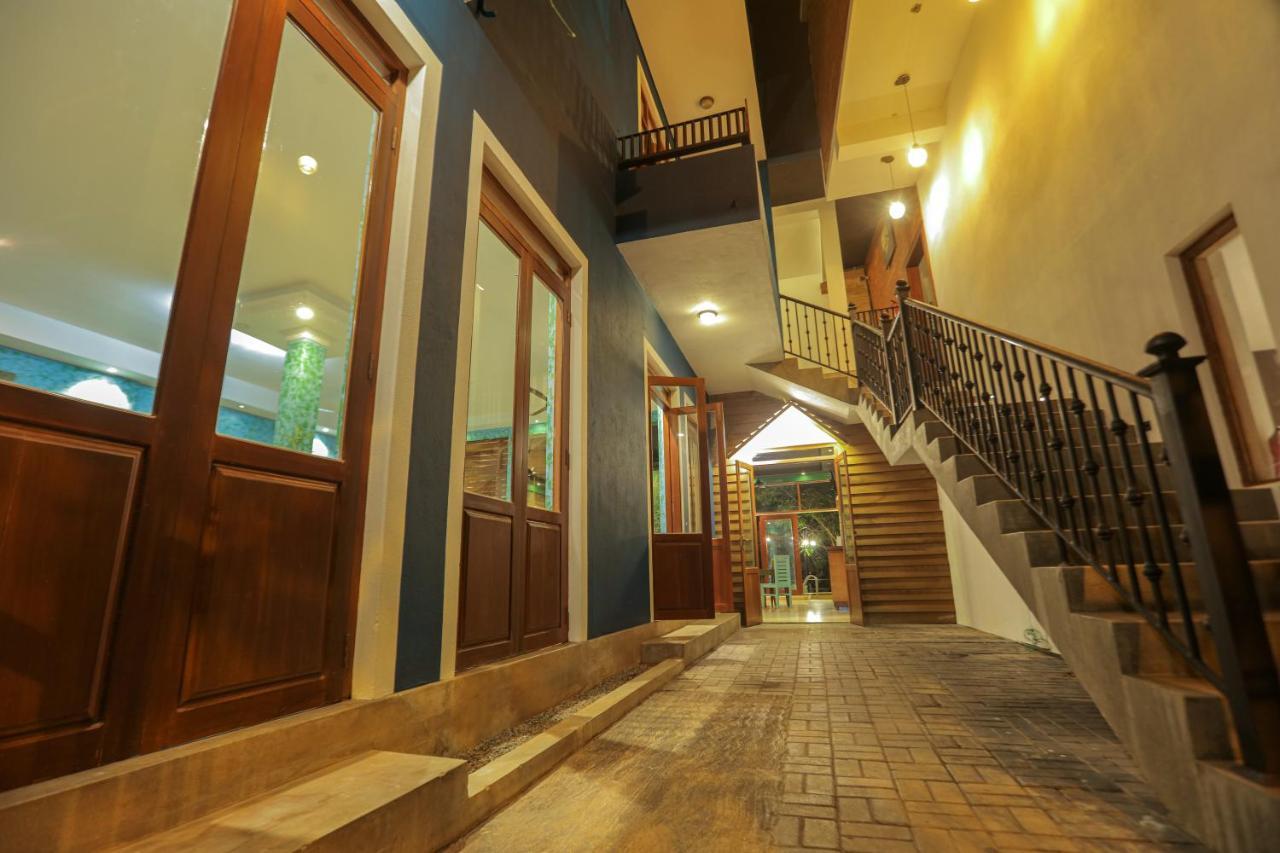 ซัมเมอร์ไซด์เรซิเดนซ์ Hotel เนกอมโบ ภายนอก รูปภาพ