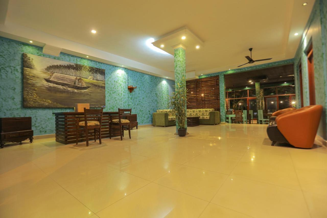 ซัมเมอร์ไซด์เรซิเดนซ์ Hotel เนกอมโบ ภายนอก รูปภาพ