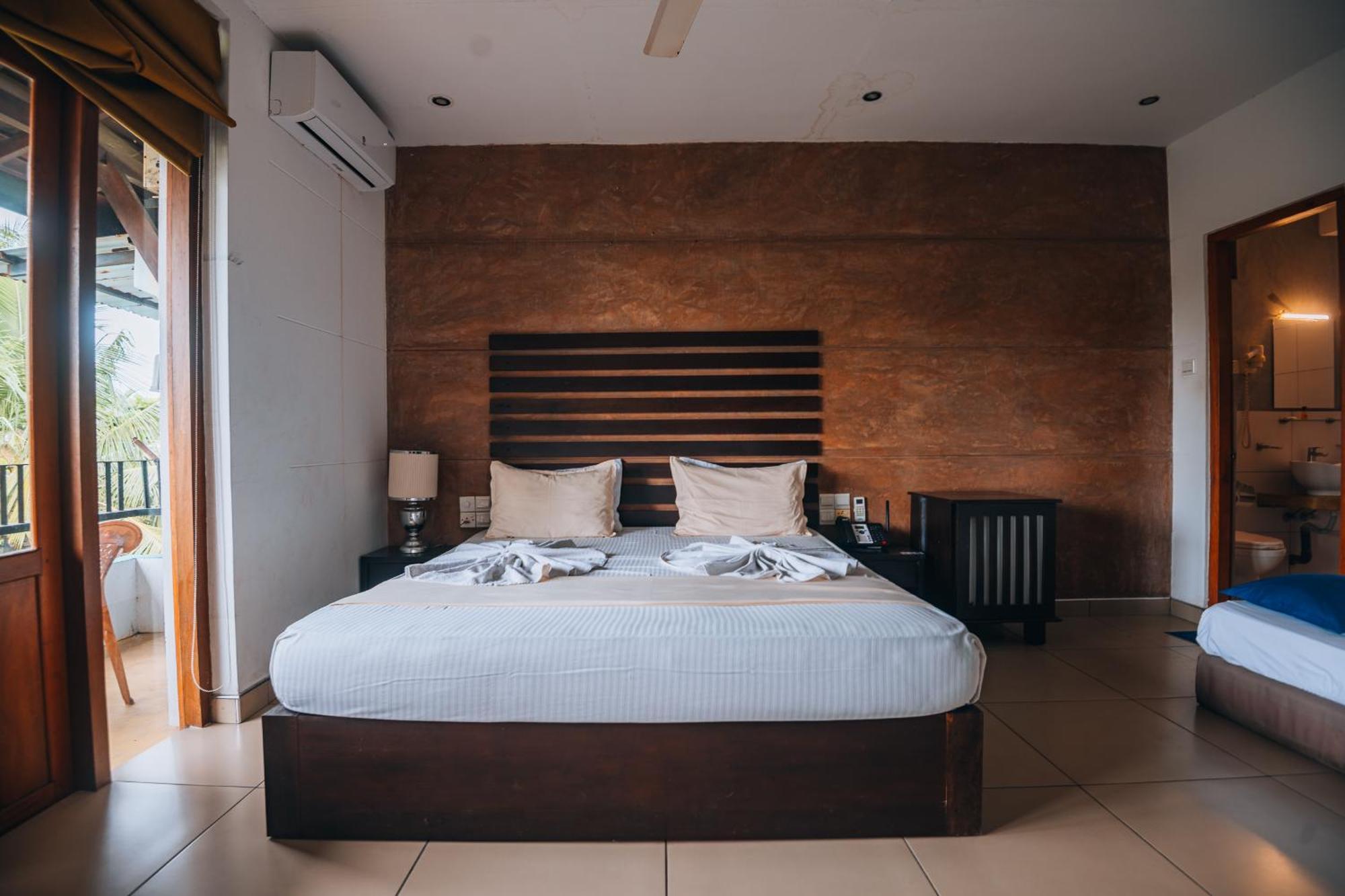 ซัมเมอร์ไซด์เรซิเดนซ์ Hotel เนกอมโบ ภายนอก รูปภาพ