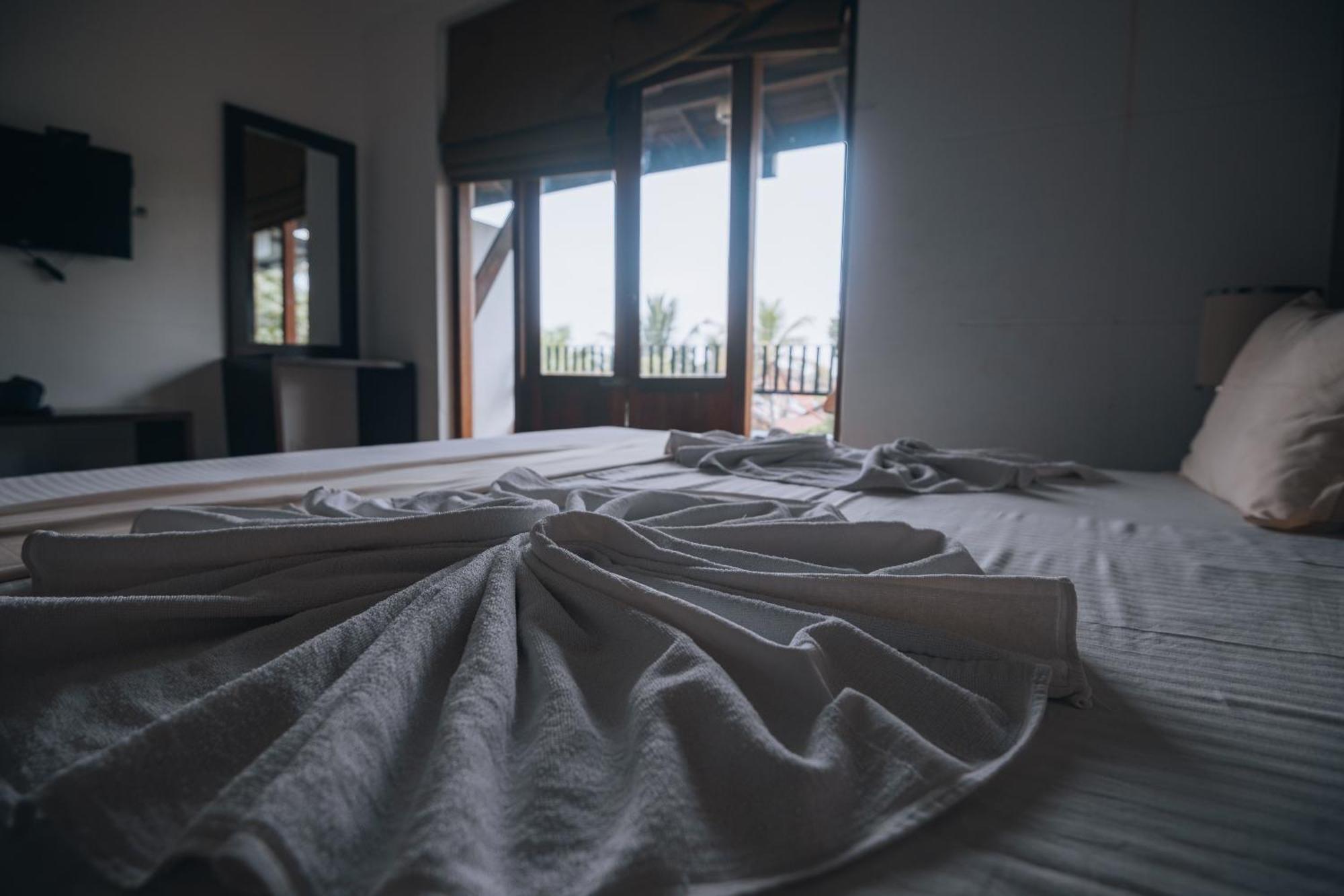 ซัมเมอร์ไซด์เรซิเดนซ์ Hotel เนกอมโบ ภายนอก รูปภาพ